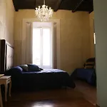 Palazzo Luciani Bed & Breakfast Salerno