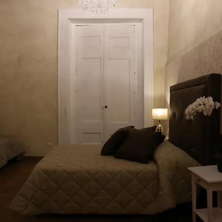 Palazzo Luciani Alojamento de Acomodação e Pequeno-almoço 3*