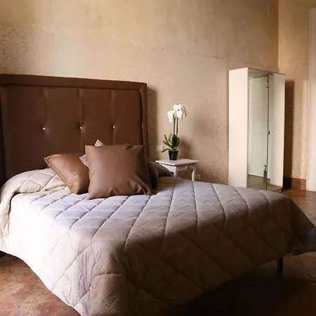 Alojamento de Acomodação e Pequeno-almoço Palazzo Luciani 3*