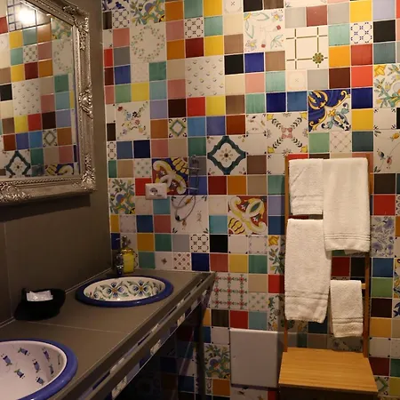 Palazzo Luciani Alojamento de Acomodação e Pequeno-almoço 3*