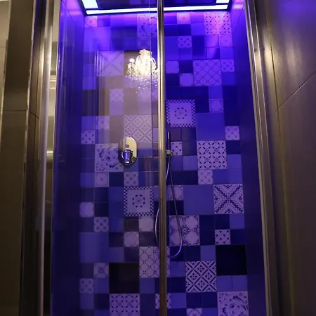 Alojamento de Acomodação e Pequeno-almoço Palazzo Luciani 3*