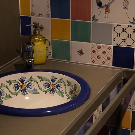 Alojamento de Acomodação e Pequeno-almoço Palazzo Luciani 3*