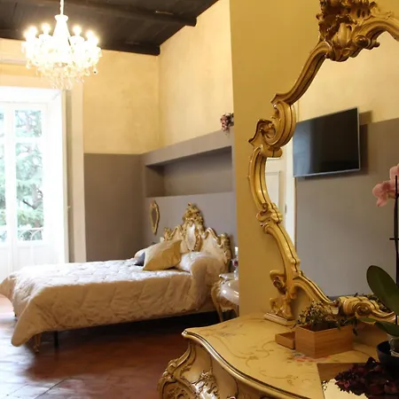 Palazzo Luciani 3* Salerno