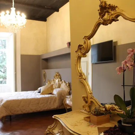 Palazzo Luciani 3* Salerno